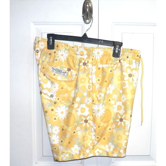 Free Planet Men's Elastic Waist Drawcord Floral Print Swim Trunks Yellow Large - Picture 6 of 9